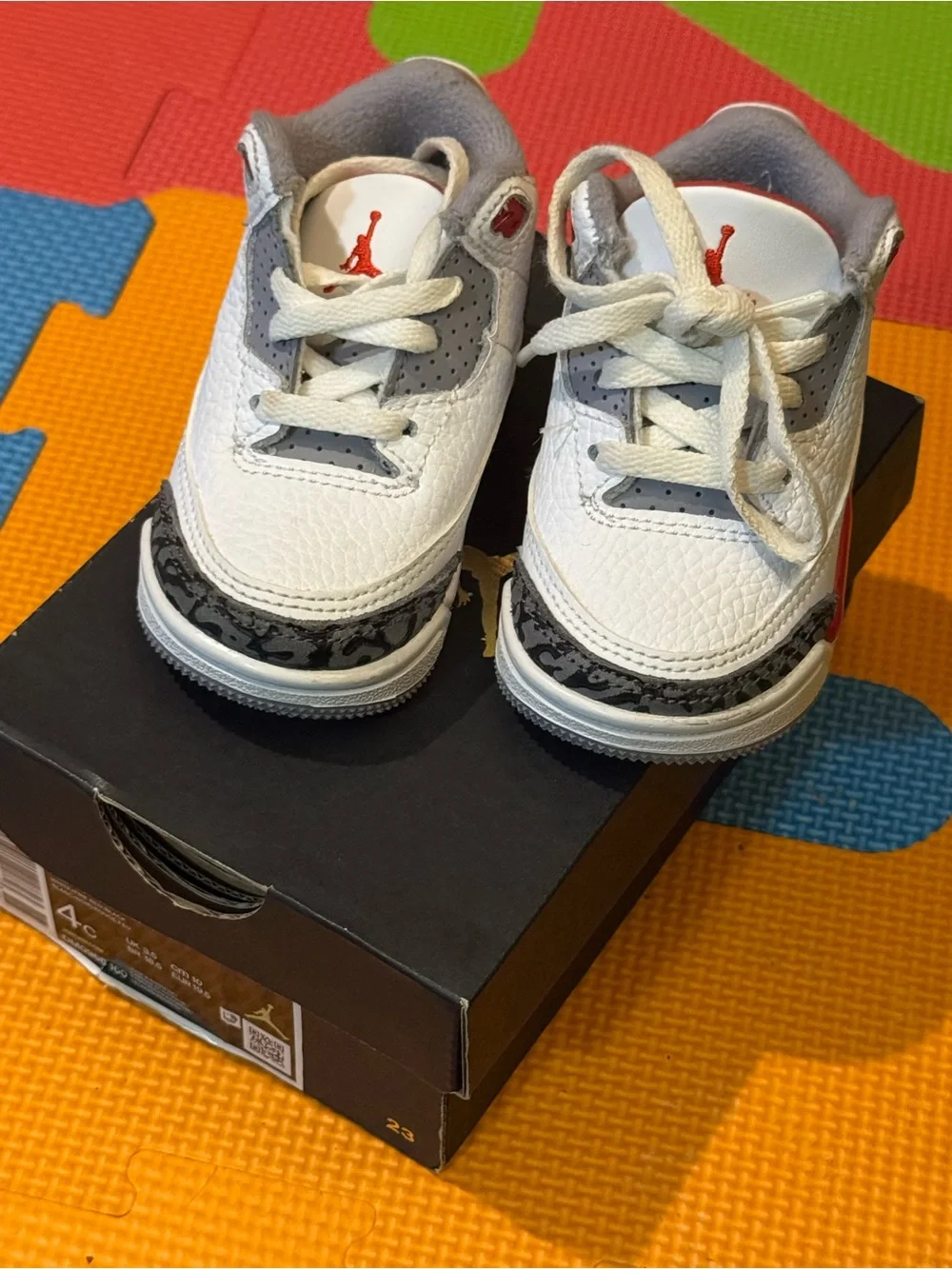 Jordan Kids White, Red and Black Retro Sneakers Excellent Condition